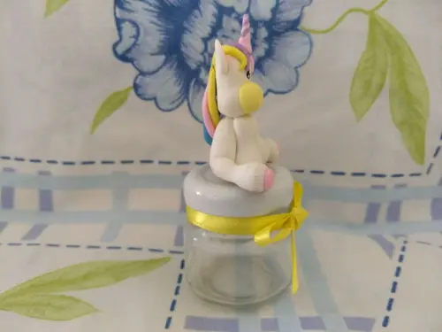 Pote de brigadeiro unicornio