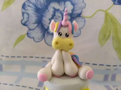 Pote de brigadeiro unicornio