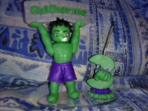 Topo bolo super herói