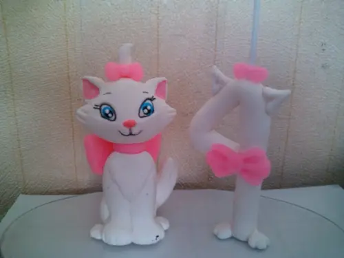 Topo com vela da gata marie