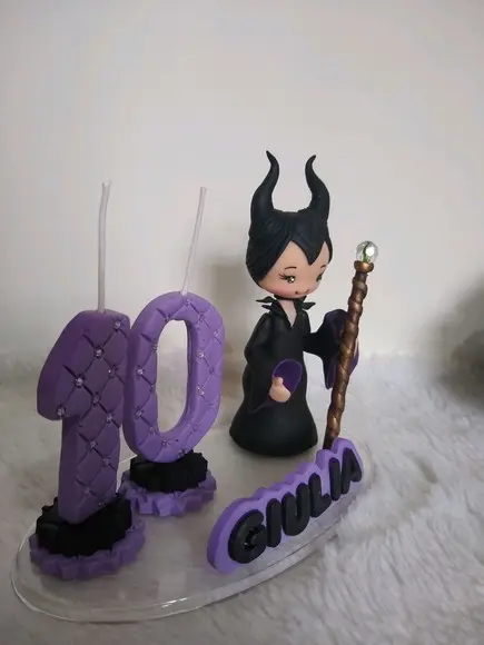 Topo com Vela Malévola