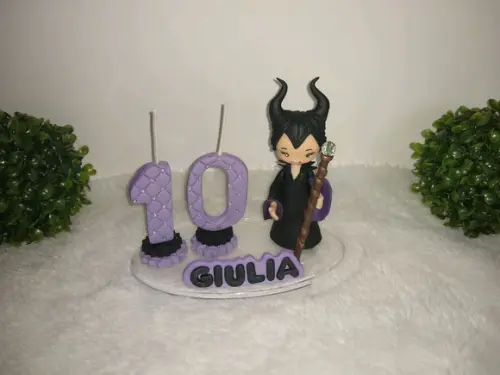 Topo com Vela Malévola