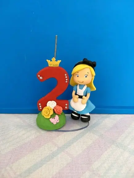 Topo de bolo Alice no país das maravilhas