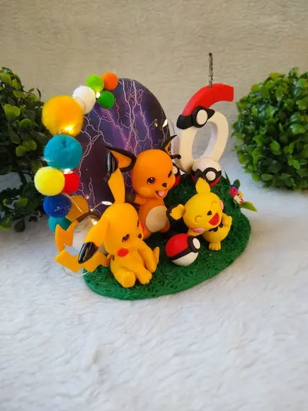 Topo de bolo cenário com Led pokemon