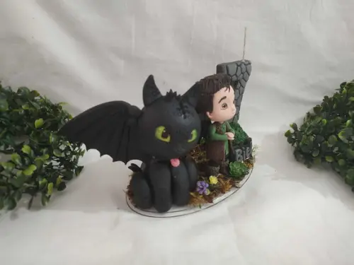 Topo de Bolo Dragão com Menino , Vela e Nome