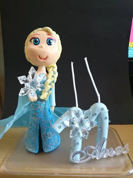 Topo de bolo Elsa