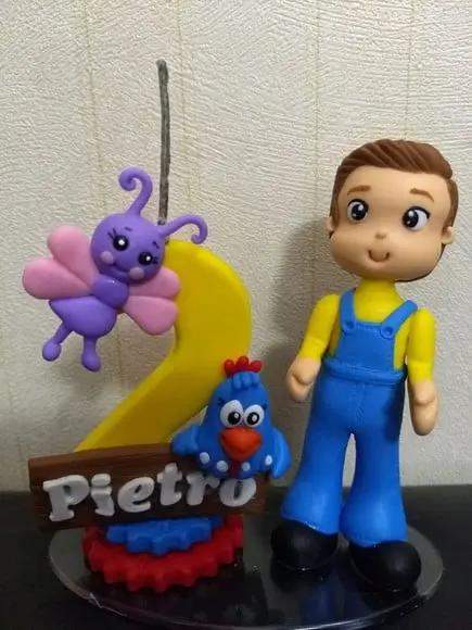 Topo de bolo galinha pintadinha