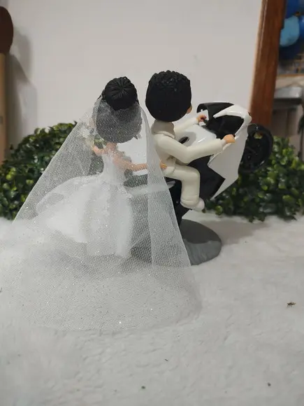 Topo de Casamento Casal na Moto