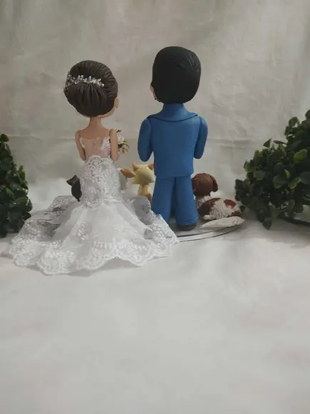 Topo de Casamento com 5 Pets e Instrumento Musical