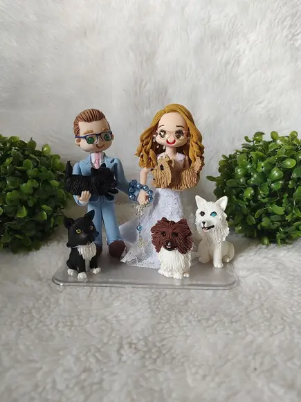 Topo de Casamento com 5 Pets