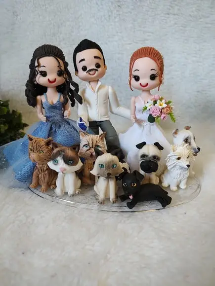 Topo de Casamento com 8 Pets e Filha Adolescente