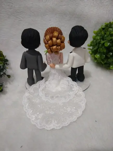 Topo de Casamento com Filho Adolescente ou Adulto