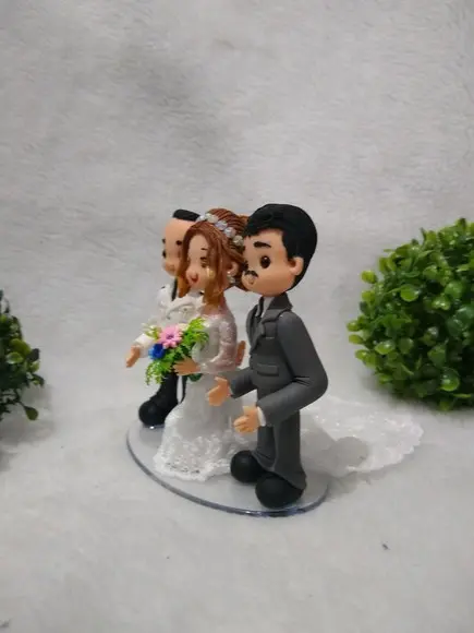 Topo de Casamento com Filho Adolescente ou Adulto