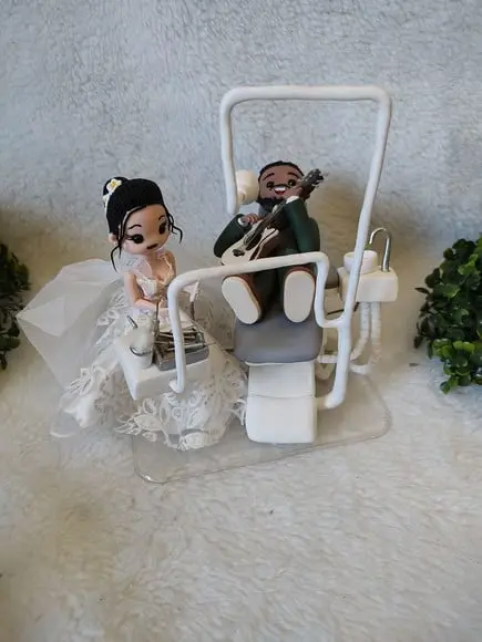 Topo de Casamento Dentista e Cantor