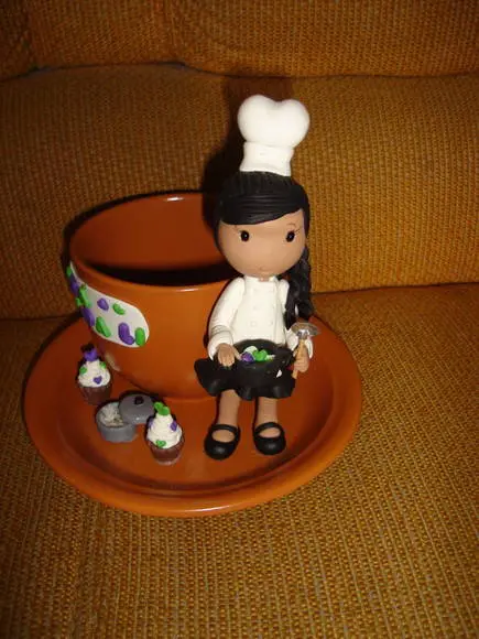 xicara com cozinheira