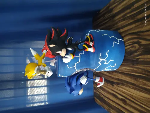 Bolo cenográfico do Sonic com led