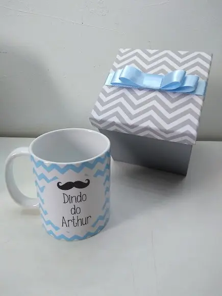Caixa Convite para Dindo com Caneca Personalizada