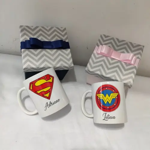 Convite Super Dindos - Caixas e Canecas