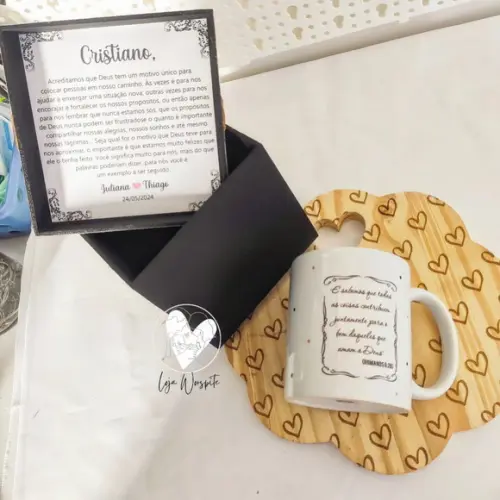 Presente Celebrante Casamento - Caixa + Caneca
