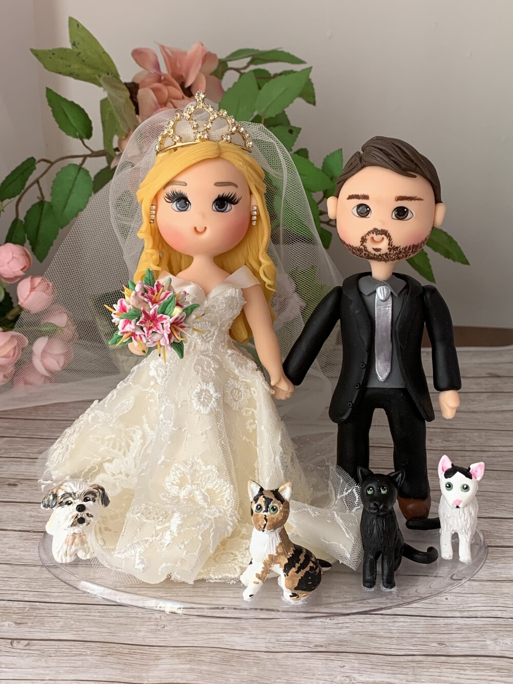 Topo de Bolo Noivinhos Personalizados em Biscuit com Pets