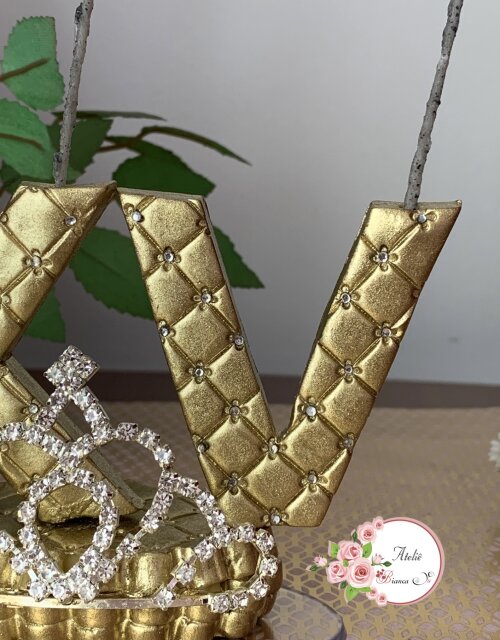 Vela de Aniversário Personalizada em Biscuit com Algarismos Roma