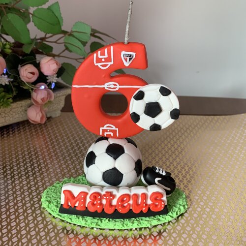 Vela de Aniversário Futebol Personalizado em Biscuit