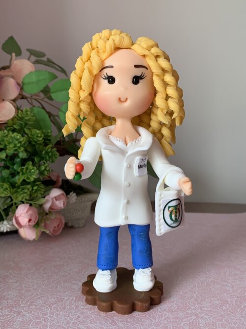 Boneca Terapeuta Ocupacional Personalizada em Biscuit Profissões