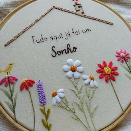 Quadro Bordado à Mão Frase Tudo Aqui Já Foi Um Sonho