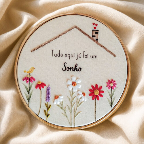 Quadro Bordado à Mão Frase Tudo Aqui Já Foi Um Sonho