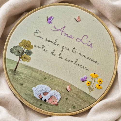 Porta Maternidade Menina Ovelhinha