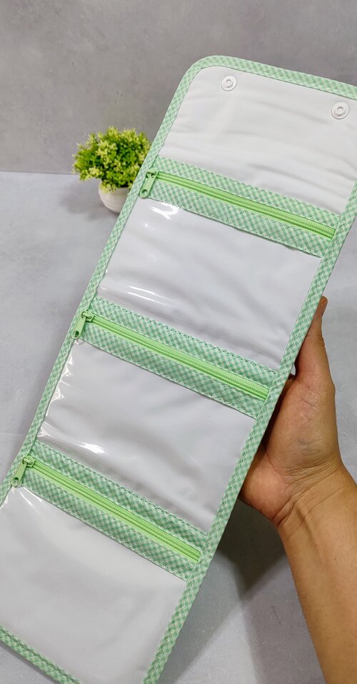 Nécessaire 3 bolsinhos plásticos/Porta absorventes/Porta reméd