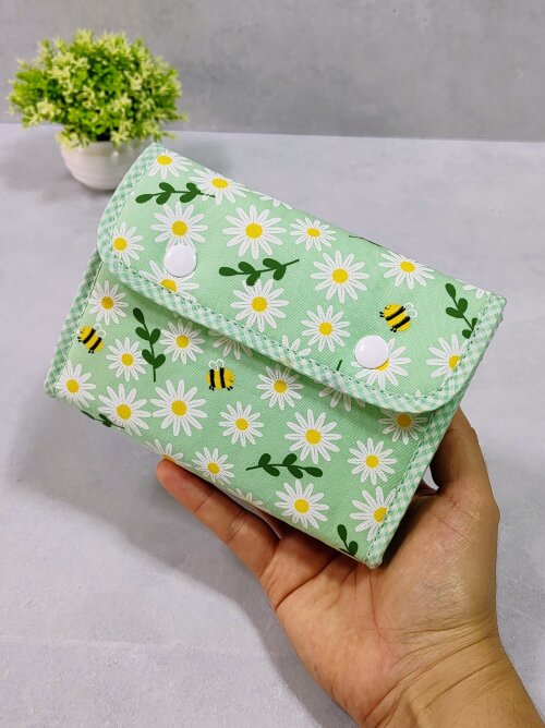 Nécessaire 3 bolsinhos plásticos/Porta absorventes/Porta reméd