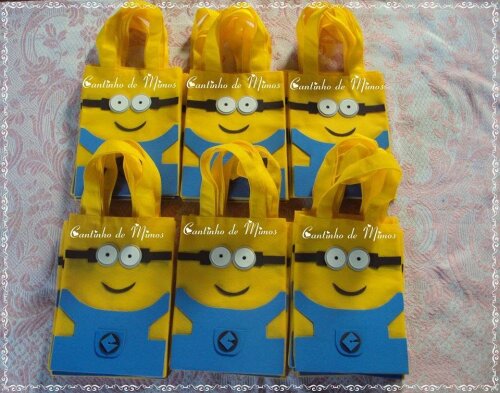 SACOLA PERSONALIZADA MINIONS