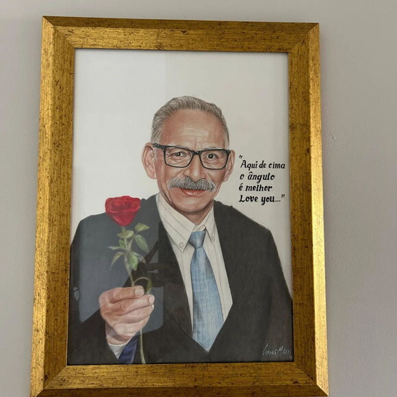 Desenho Realista Feito à Mão Sob Encomenda