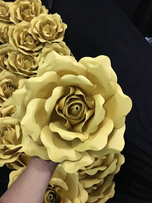 Rosas ouro 20cm