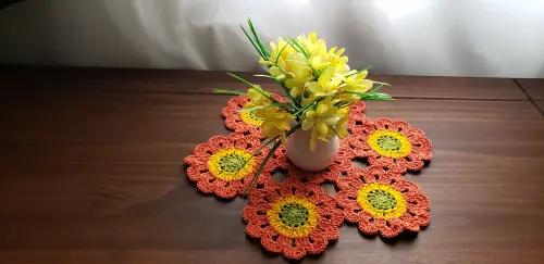 Toalhinha Flor Japonesa 30 cm x 30 cm