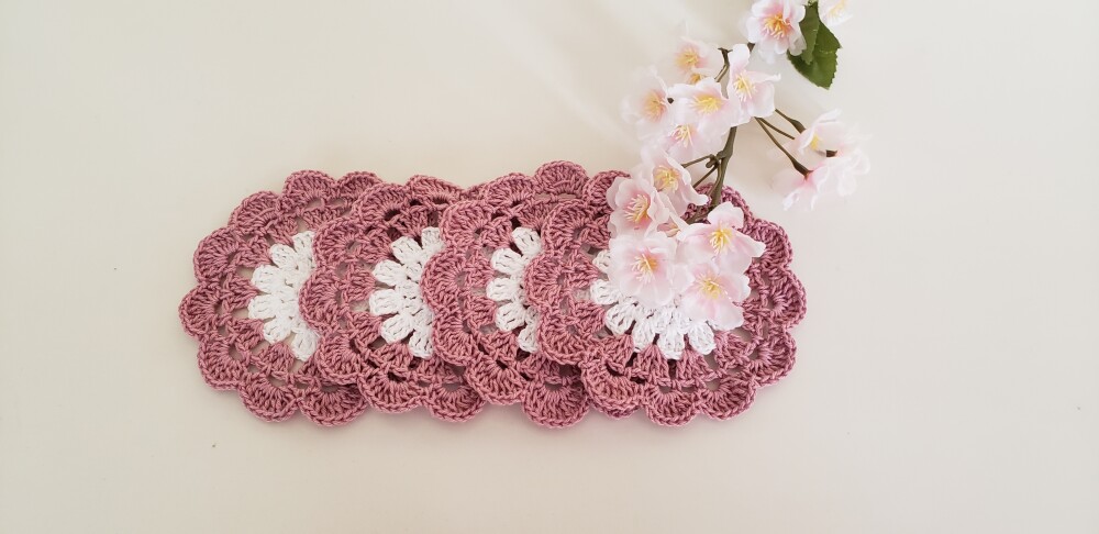 Descanso de Copos em Crochê Rosa Velho
