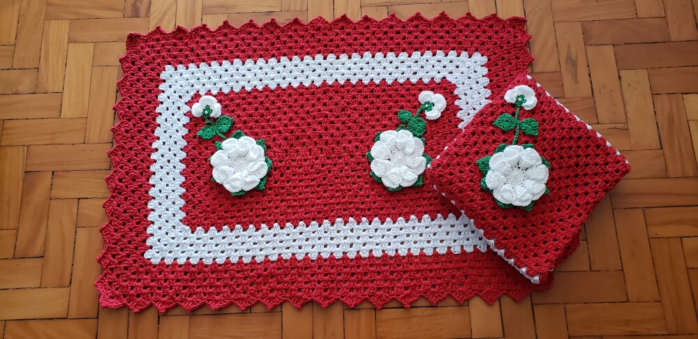 Jogo de Cozinha Crochê 03 peças com Flores Brancas