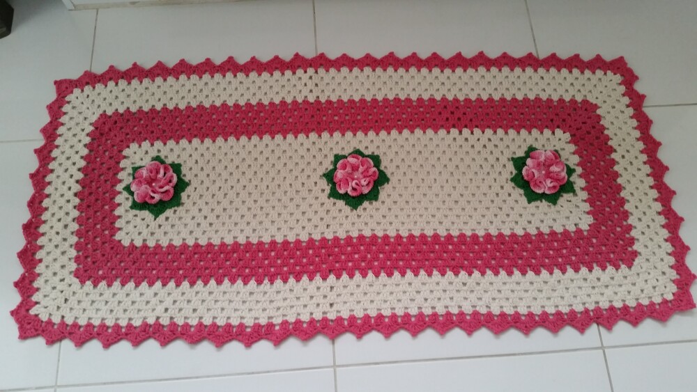Jogo de Cozinha em Crochê Flores Rosa Mesclado (03 peças)