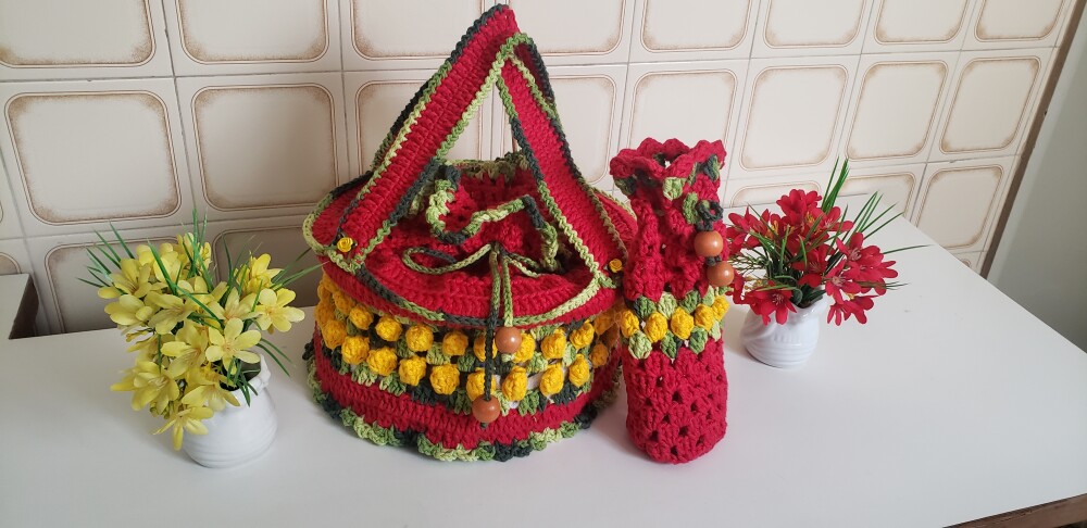 Porta Pratos e Talheres em crochê Pipoquinha Vermelho e Amarelo