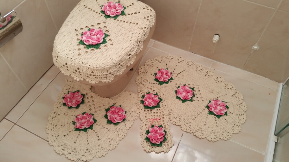 Jogo de Banheiro em crochê Flor Camélia (04 peças)
