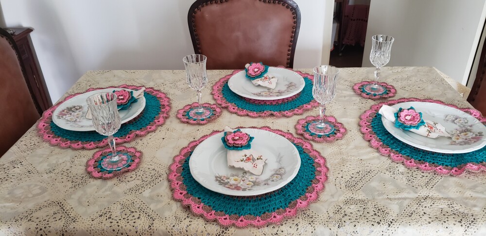 Sousplat Realeza em crochê (18 peças)