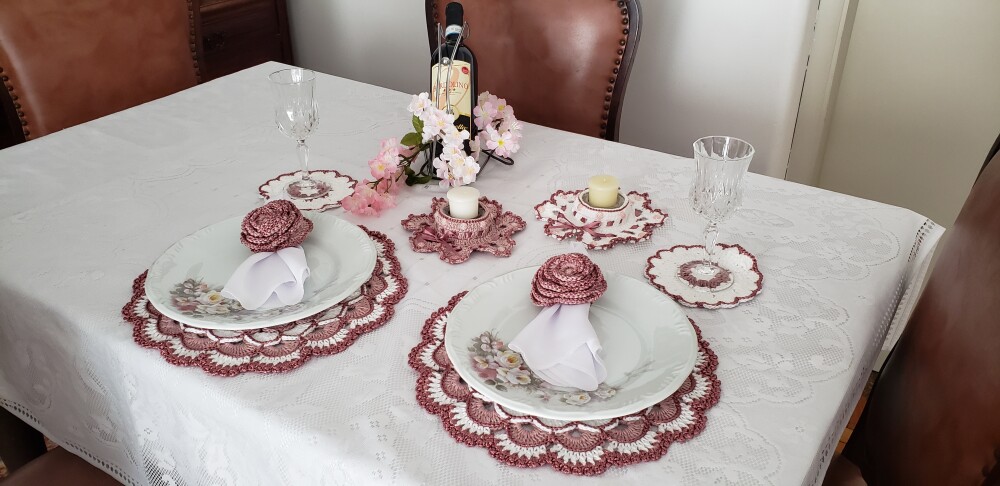 Sousplat em crochê Luxo Romantico Camafeu (02 Pessoas)