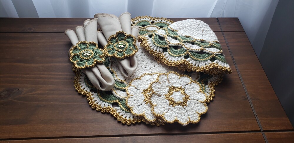 Sousplat em crochê Luxo Turco Verde Militar (02 Pessoas)