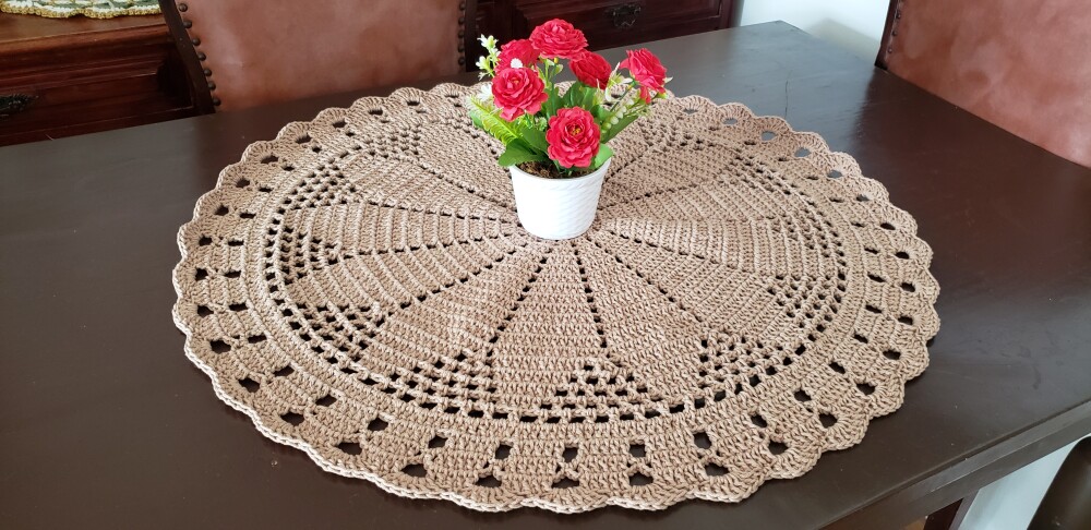 Centro de Mesa em Crochê  Caqui (70 cm)