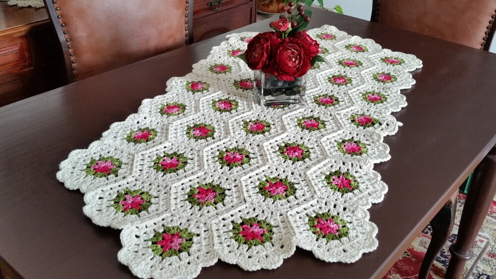 Caminho de Mesa Sextavado Mescla Pink