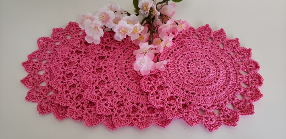 Jogo de Toalhinhas em Crochê Pitaya Rosa (20 cm)