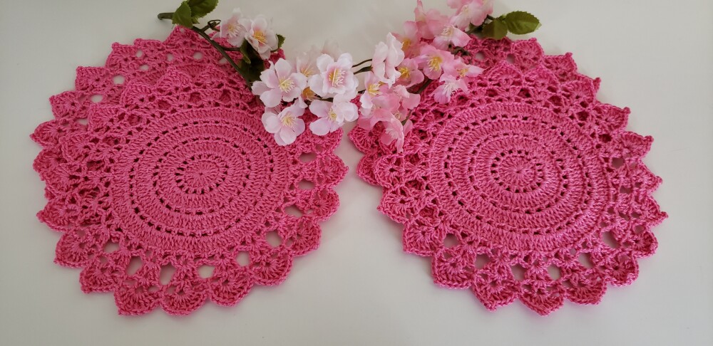 Jogo de Toalhinhas em Crochê Pitaya Rosa (20 cm)