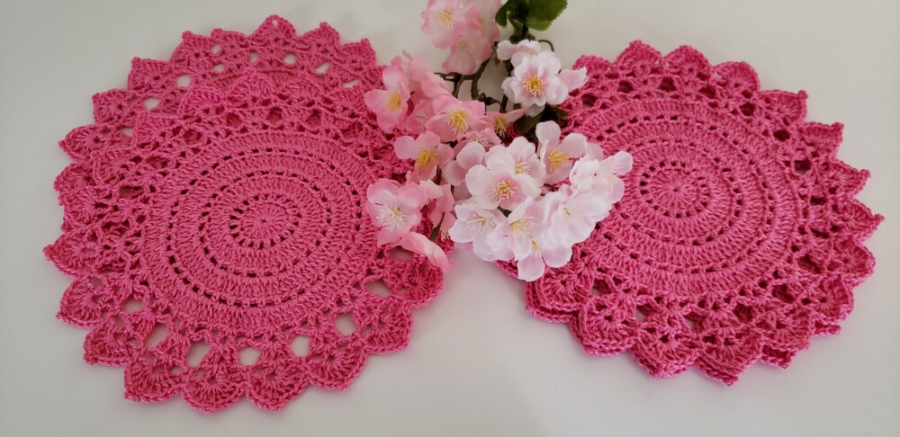 Jogo de Toalhinhas em Crochê Pitaya Rosa (20 cm)
