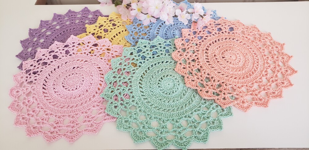 Jogo de 06 Toalhinhas em Crochê Candy Colors (25 cm)